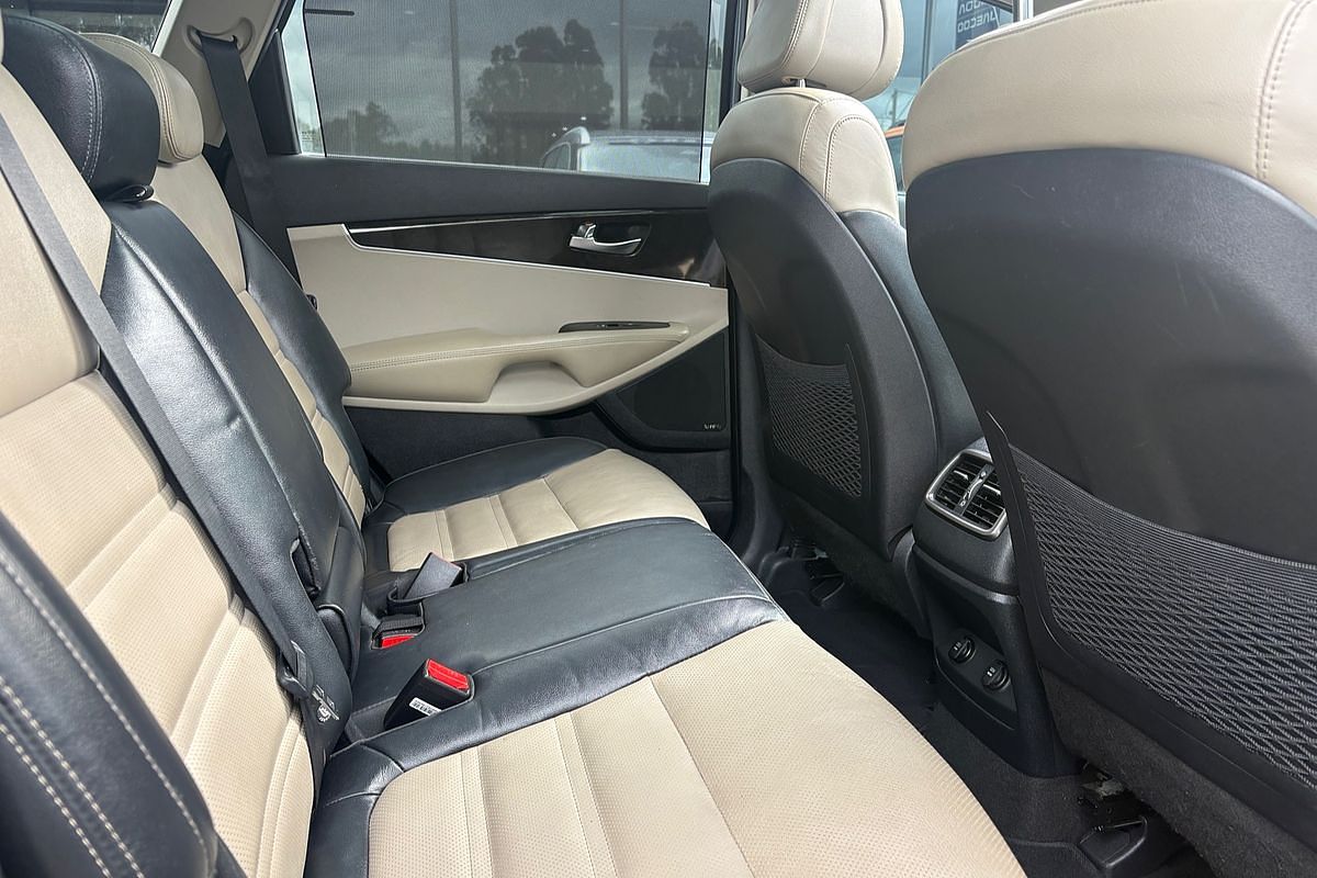 2017 Kia Sorento Platinum UM