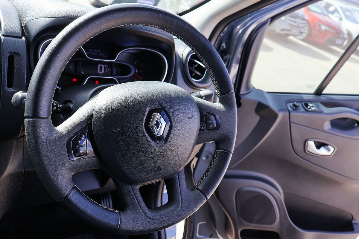2022 Renault Trafic Premium 125kW X82 LWB