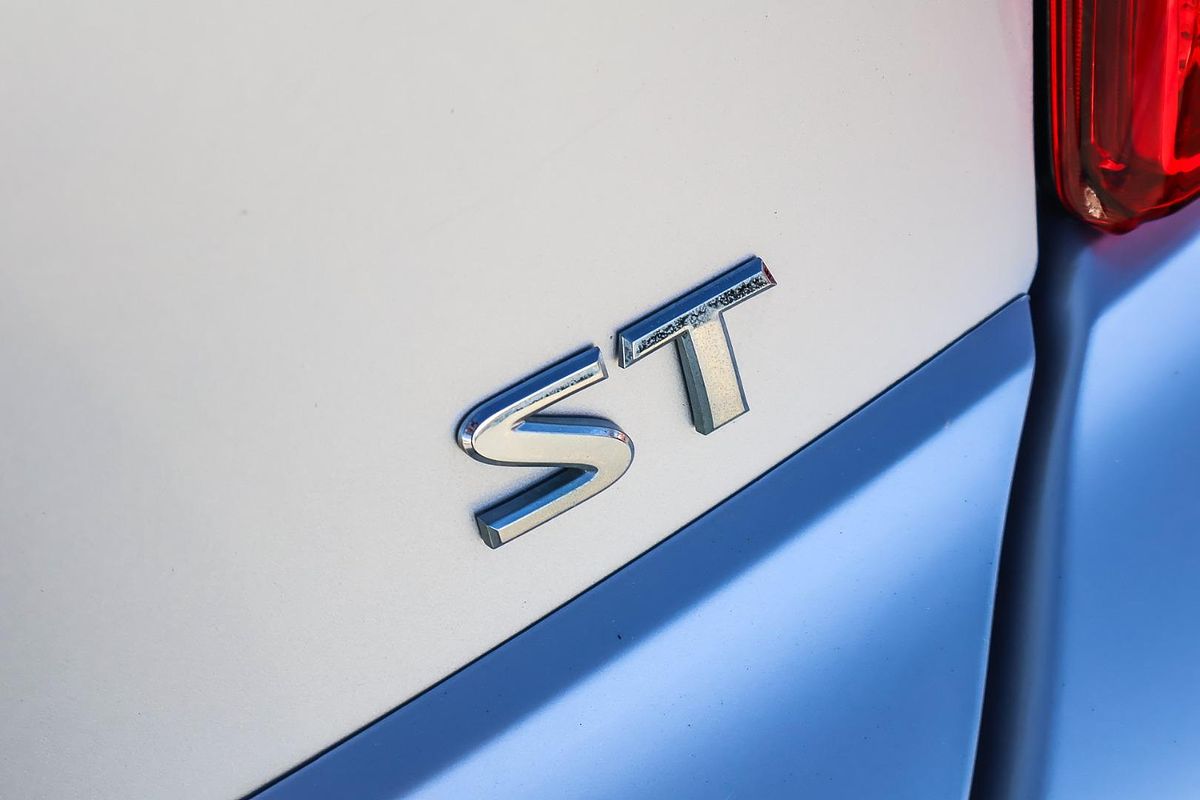 2015 Nissan Micra ST K13 MY13
