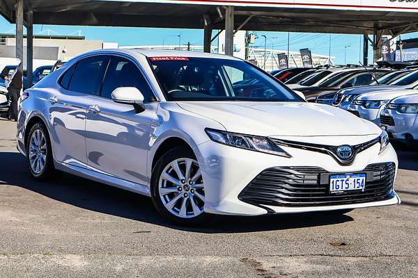 2019 Toyota Camry Ascent AXVH71R