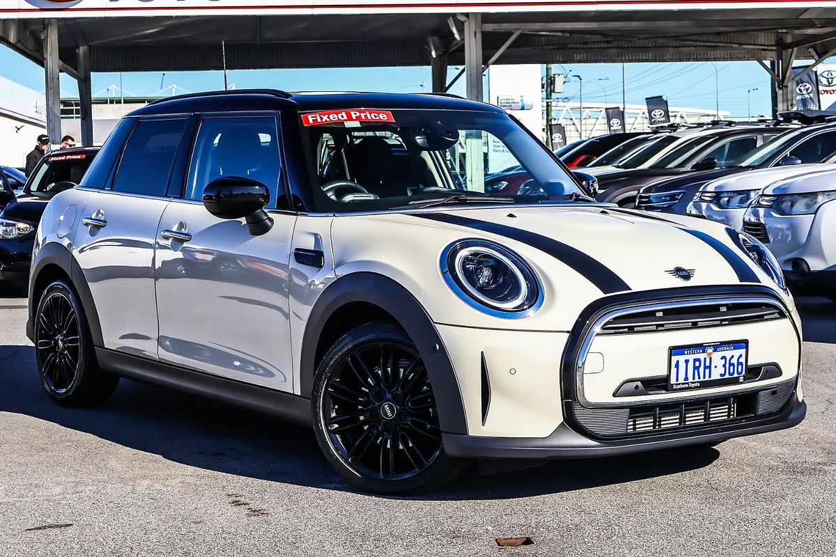 2021 MINI Hatch Cooper Classic F55 LCI-2