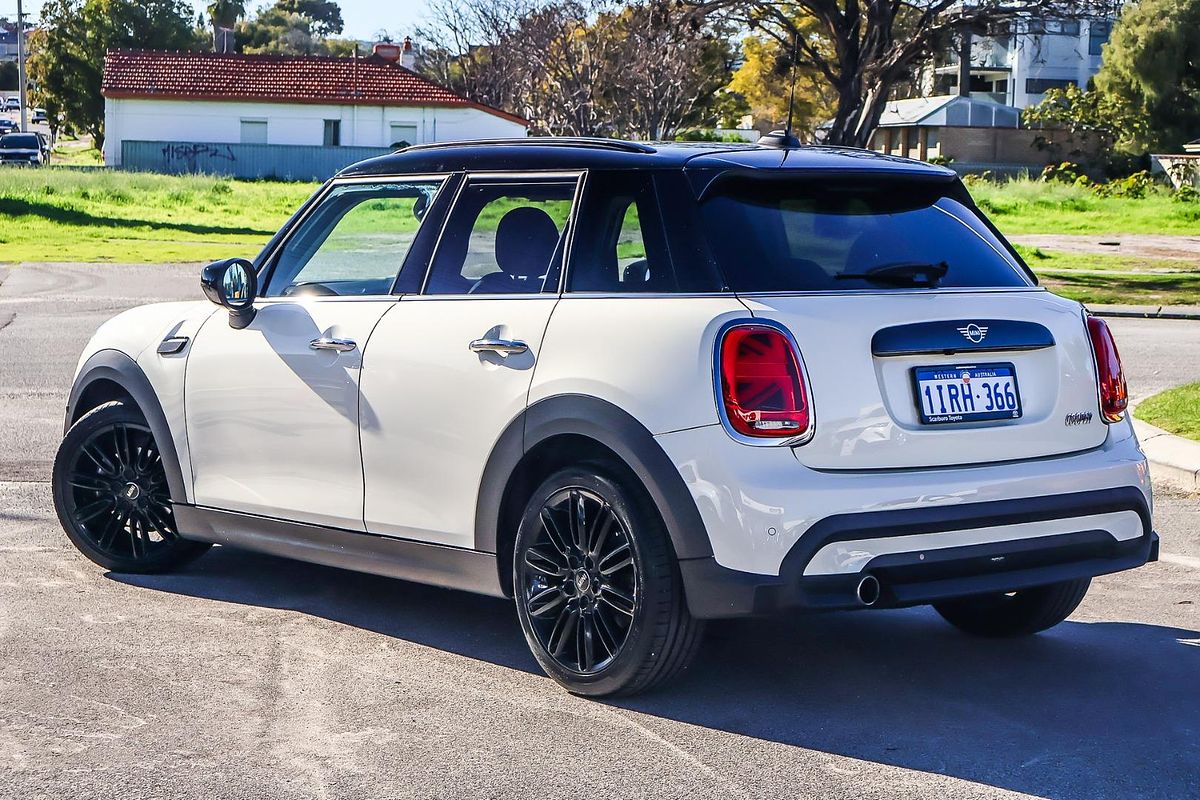 2021 MINI Hatch Cooper Classic F55 LCI-2