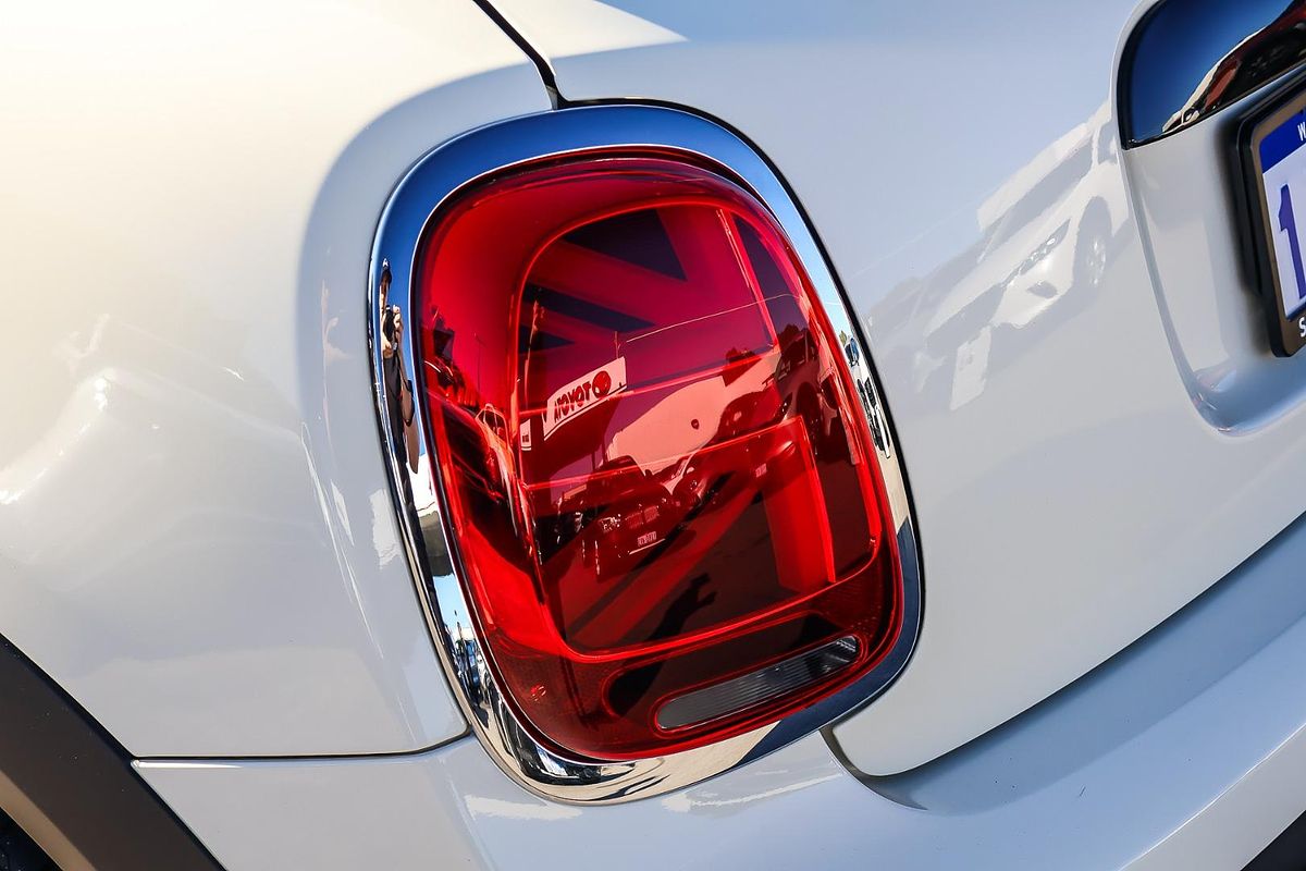 2021 MINI Hatch Cooper Classic F55 LCI-2
