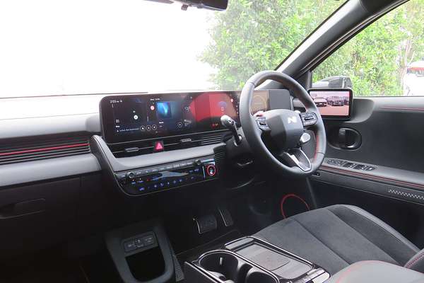 2024 Hyundai IONIQ 5 EPIQ N Line NE.V5