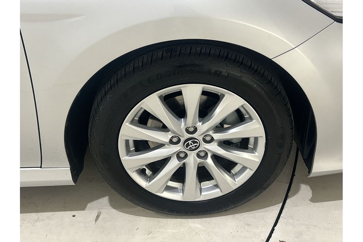 2018 Toyota Camry Ascent ASV70R