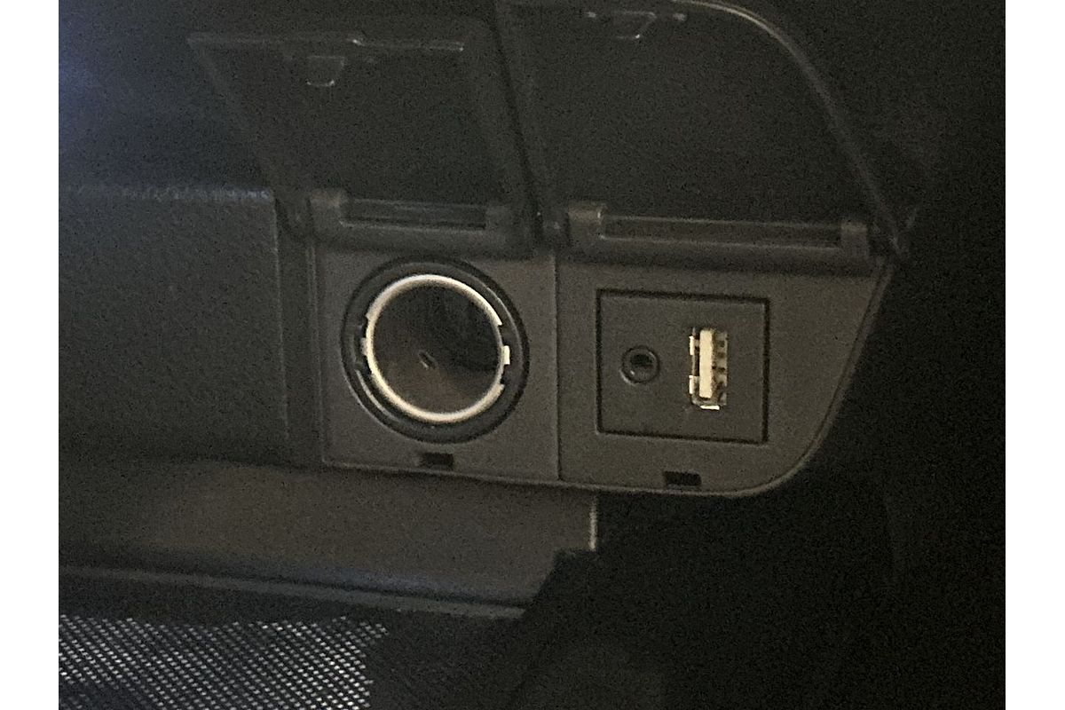 2018 Toyota Camry Ascent ASV70R