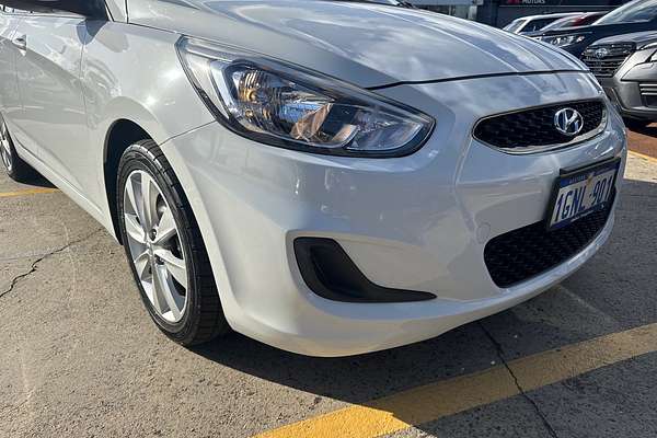 2018 Hyundai Accent Sport RB6