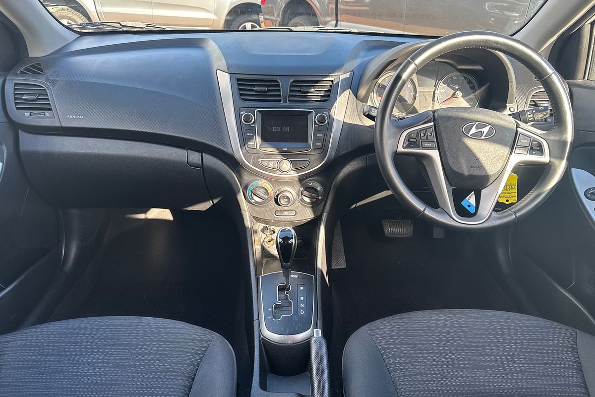 2018 Hyundai Accent Sport RB6