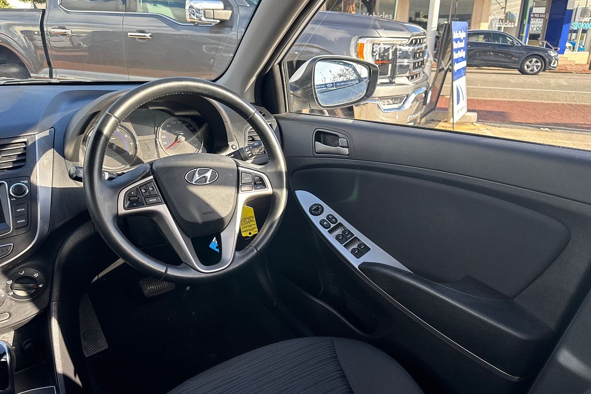 2018 Hyundai Accent Sport RB6
