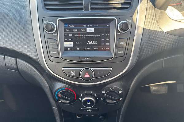 2018 Hyundai Accent Sport RB6
