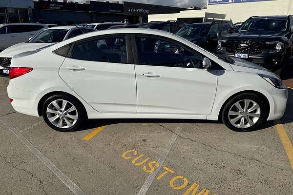 2018 Hyundai Accent Sport RB6