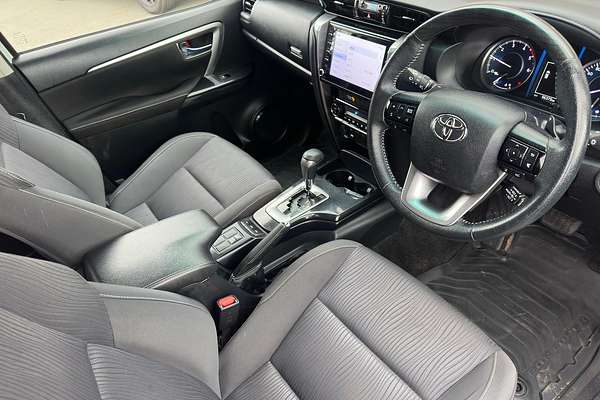 2022 Toyota Fortuner GXL GUN156R