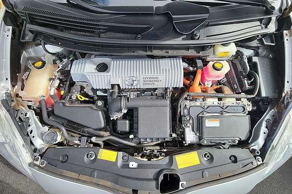 2013 Toyota Prius Two