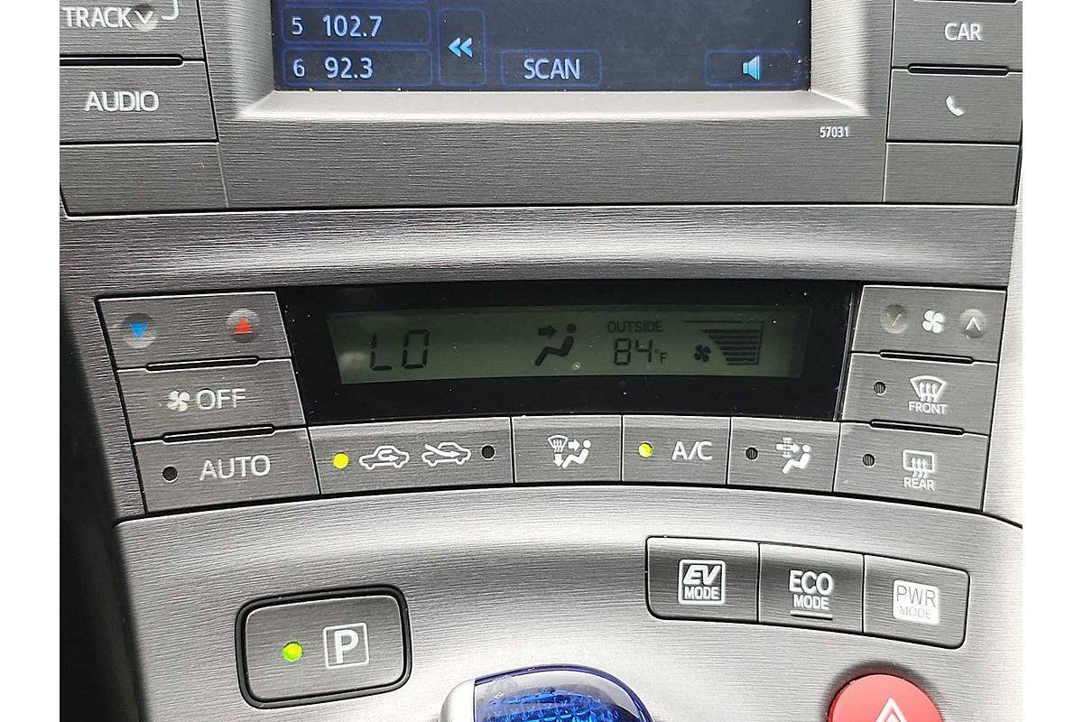 2013 Toyota Prius Two