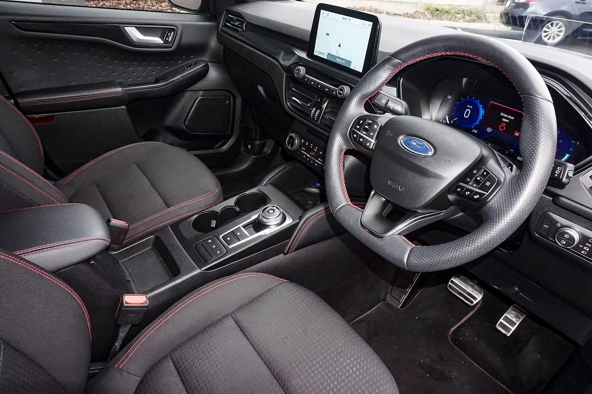 2020 Ford Escape ST-Line ZH