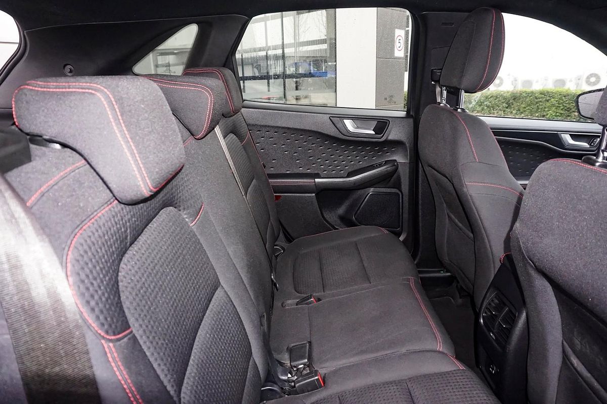 2020 Ford Escape ST-Line ZH