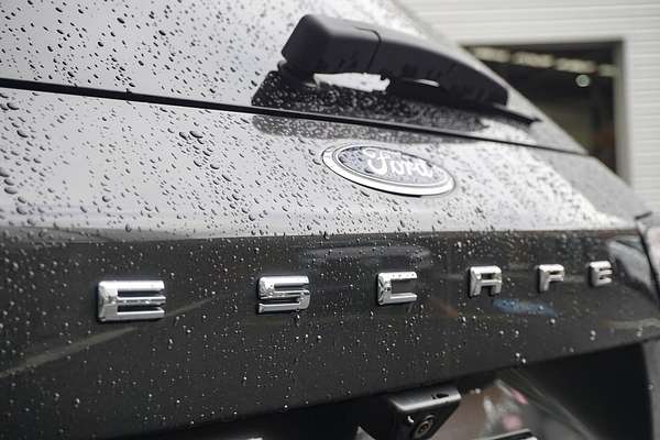2020 Ford Escape ST-Line ZH