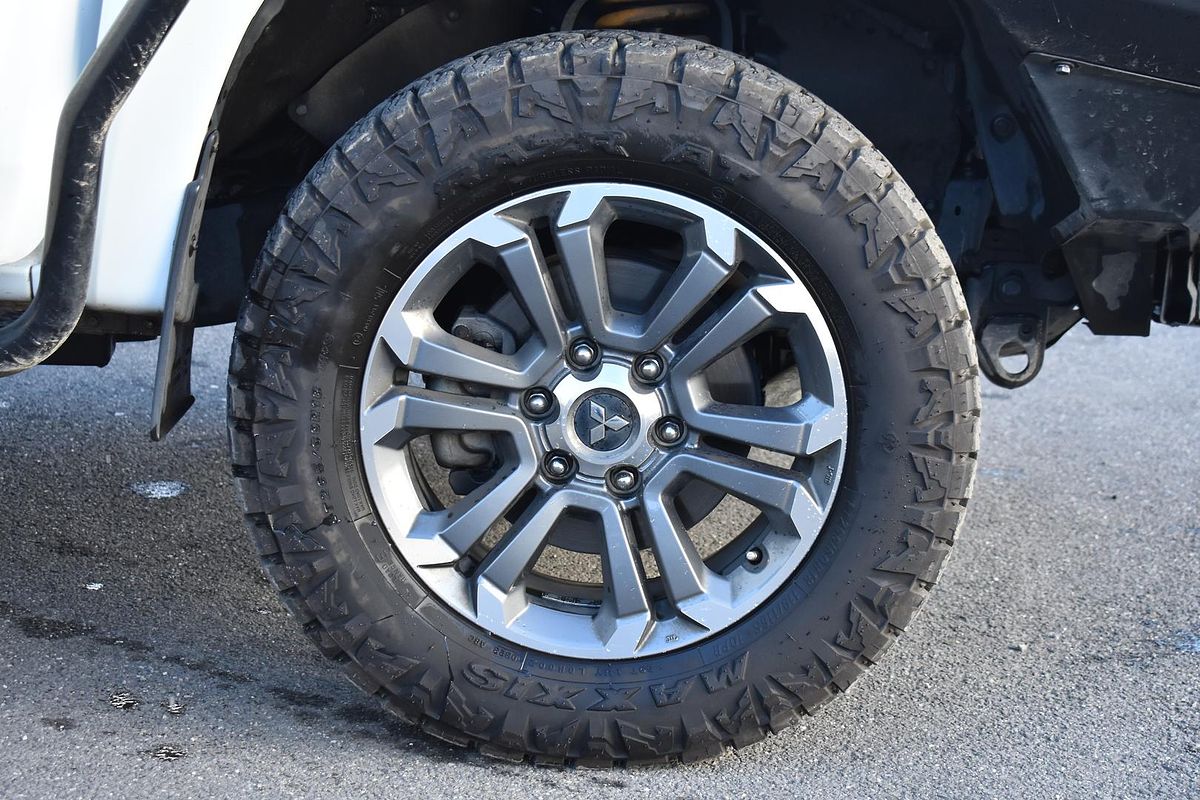 2019 Mitsubishi Triton GLS MR 4X4