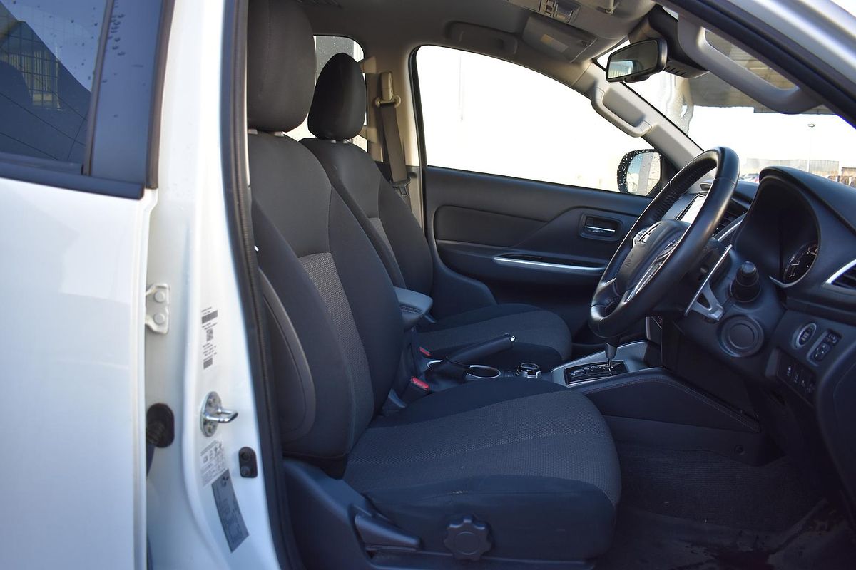 2019 Mitsubishi Triton GLS MR 4X4