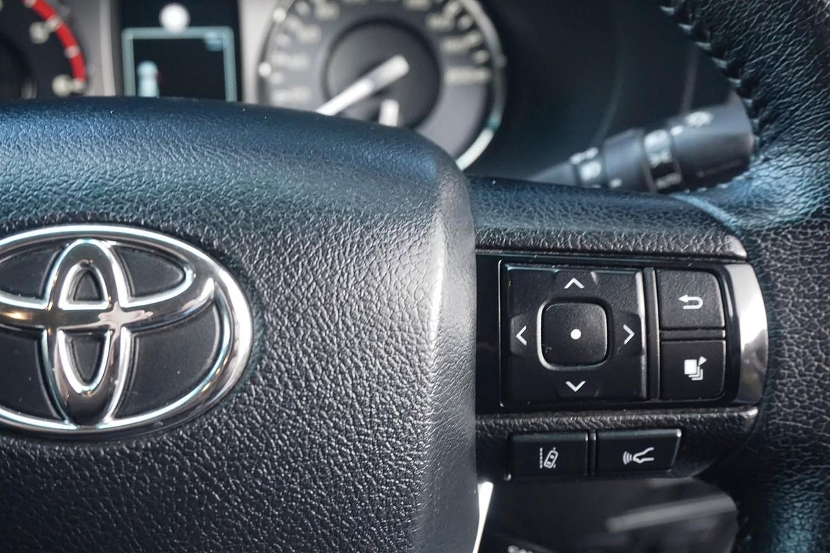 2021 Toyota Hilux SR5 GUN126R 4X4