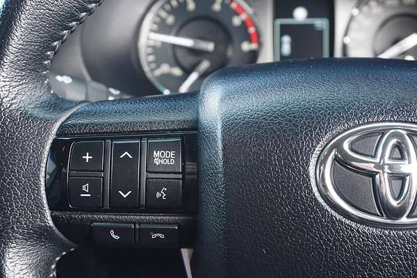 2021 Toyota Hilux SR5 GUN126R 4X4