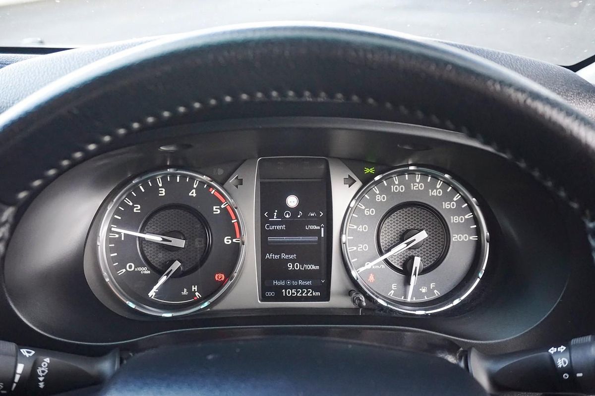 2021 Toyota Hilux SR5 GUN126R 4X4