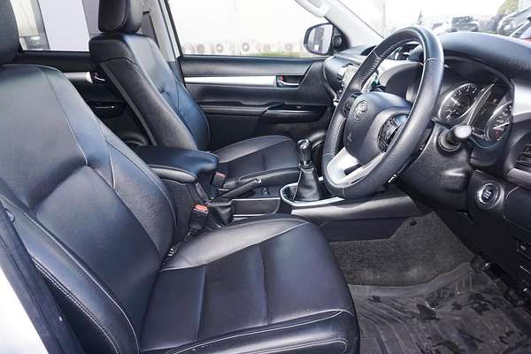 2021 Toyota Hilux SR5 GUN126R 4X4