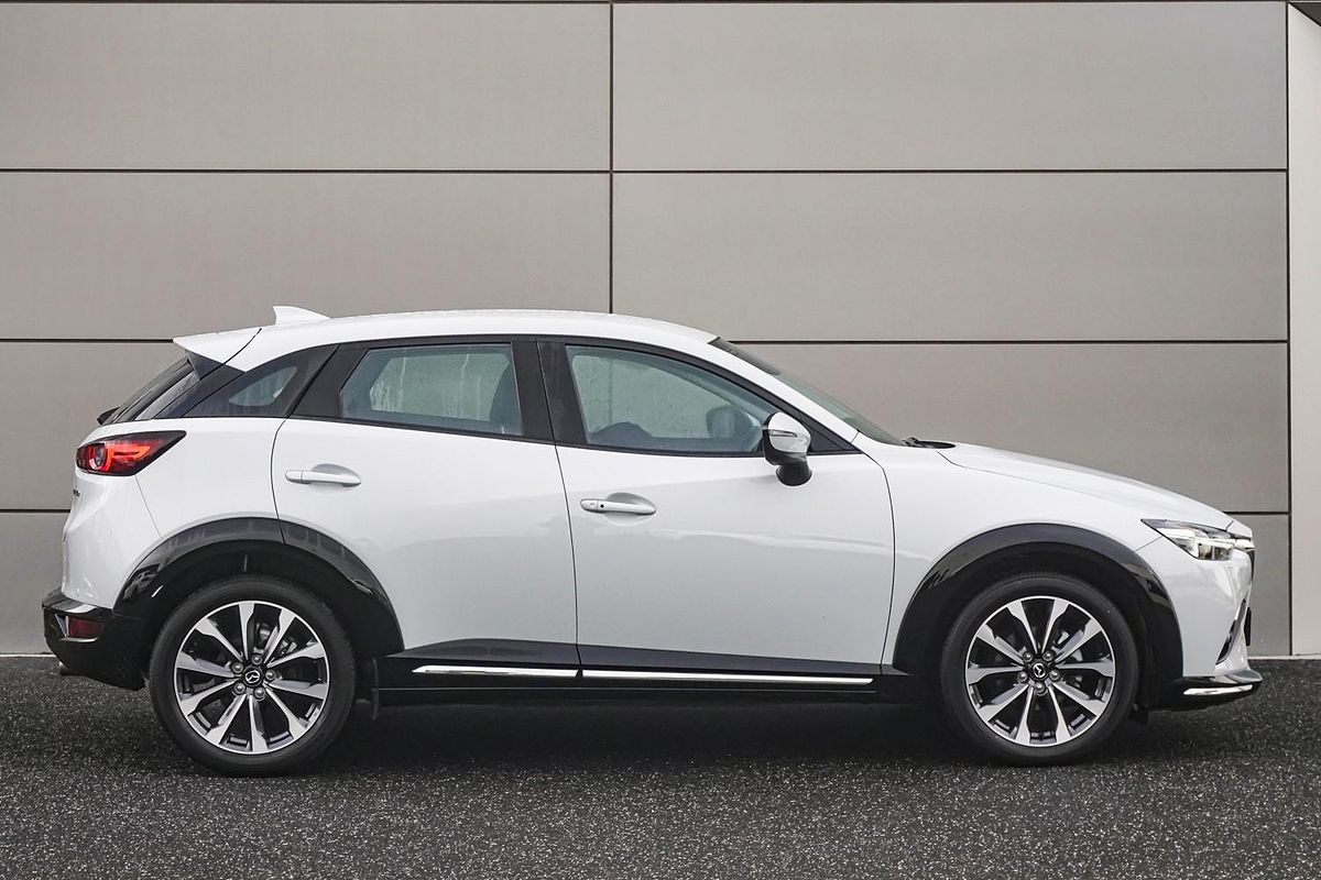 2023 Mazda CX-3 sTouring DK