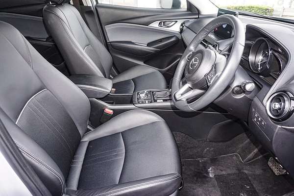 2023 Mazda CX-3 sTouring DK