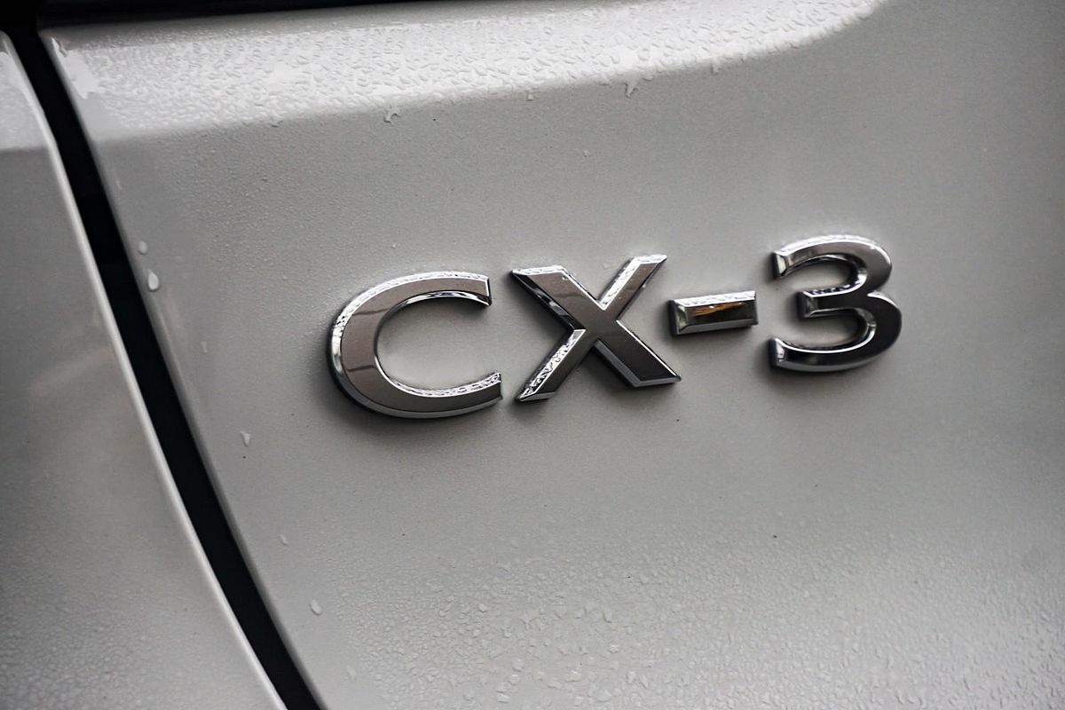2023 Mazda CX-3 sTouring DK
