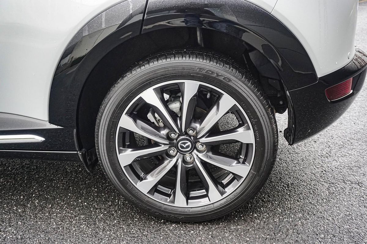 2023 Mazda CX-3 sTouring DK