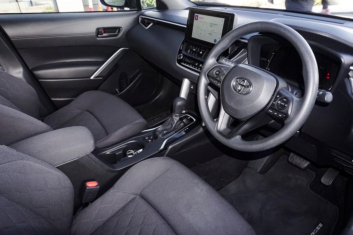 2023 Toyota Corolla Cross GX MXGA10R