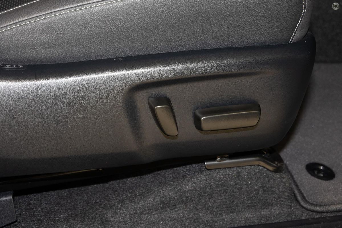2023 Toyota Hilux Rogue GUN126R 4X4