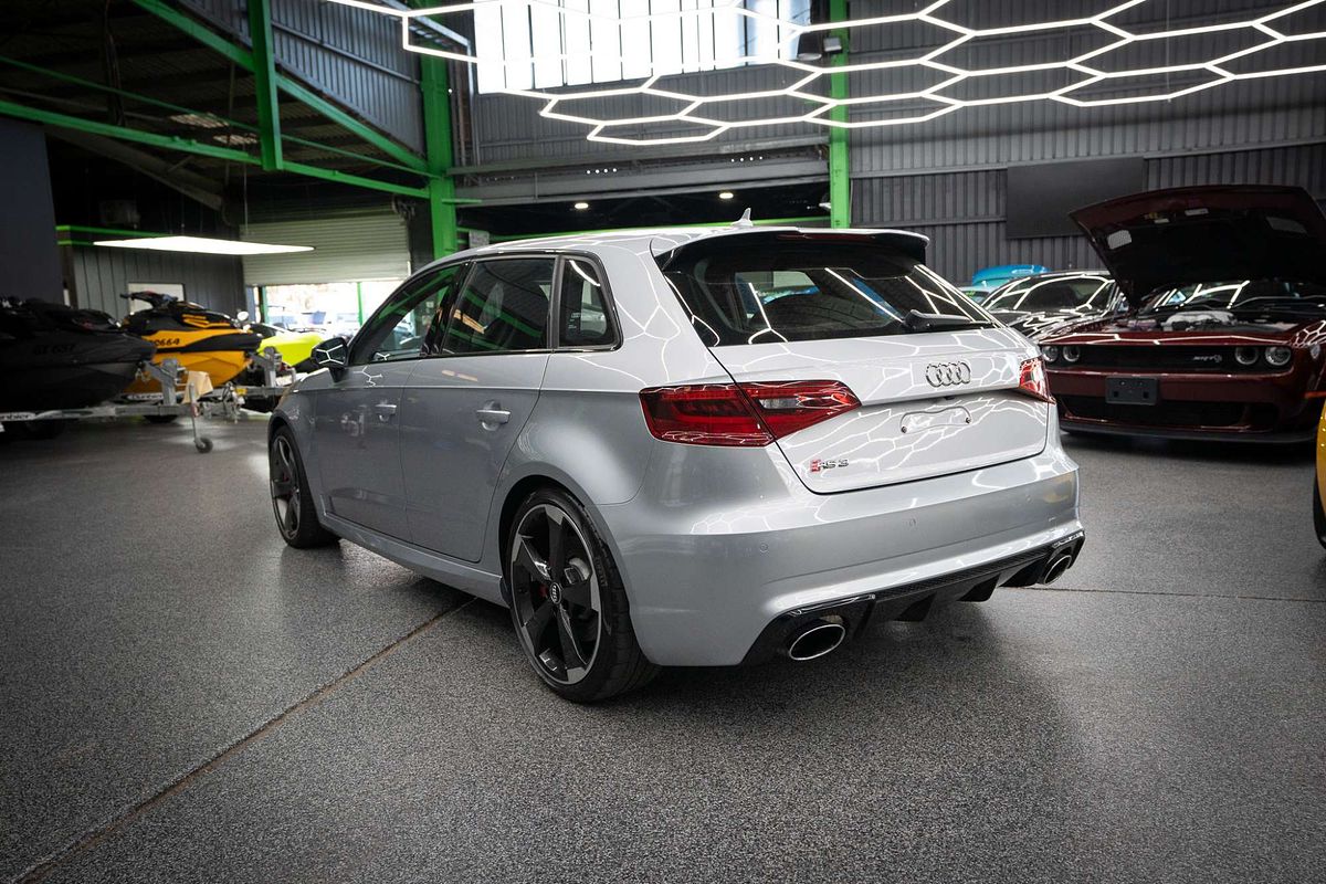 2017 Audi RS3 8V
