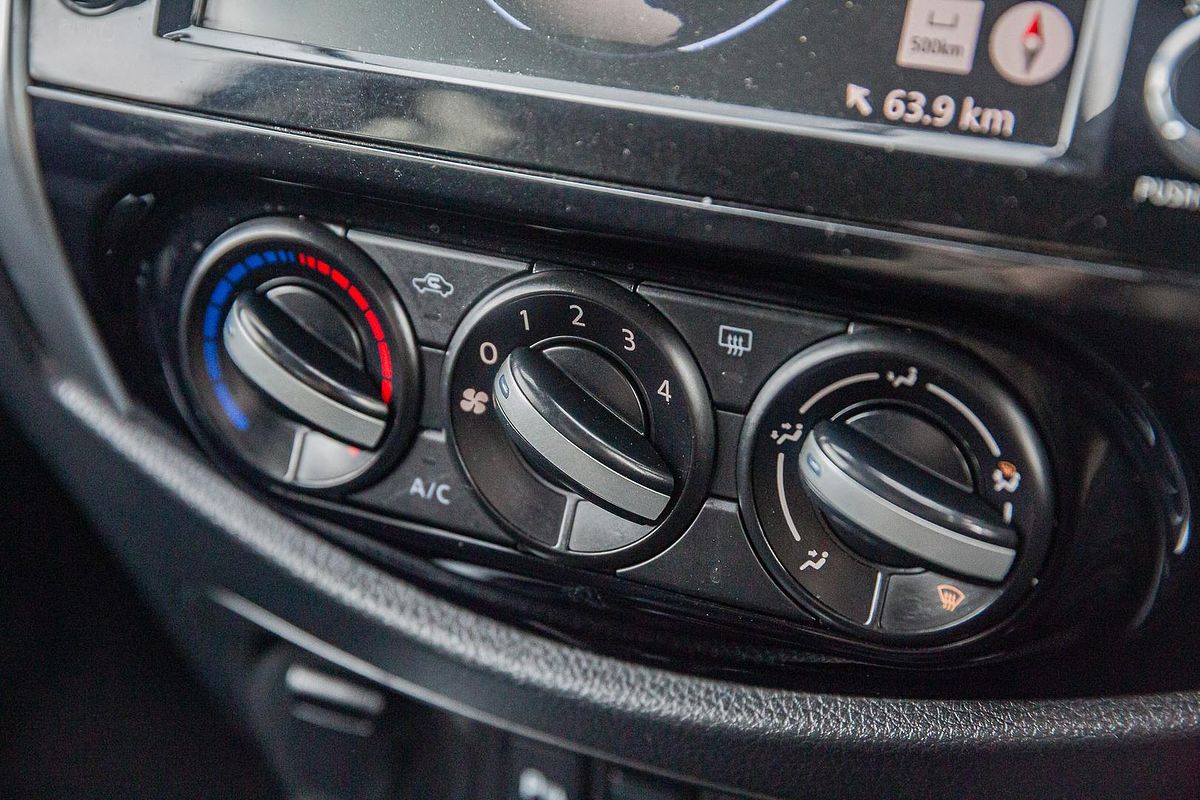 2021 Nissan Navara ST D23 4X4