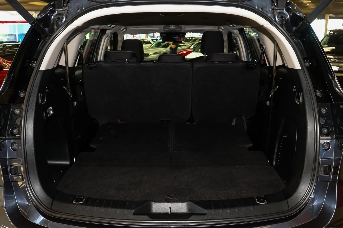 2021 Isuzu MU-X LS-U