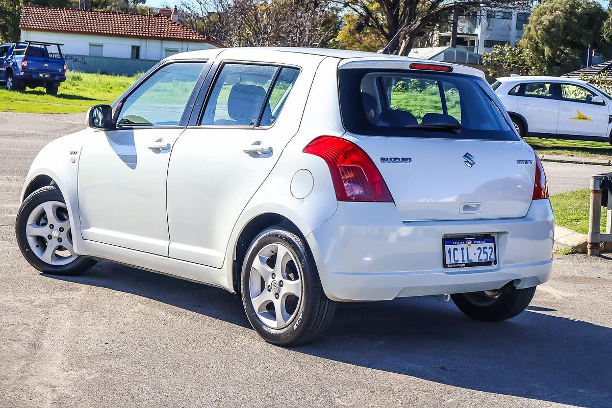 2006 Suzuki Swift RS415