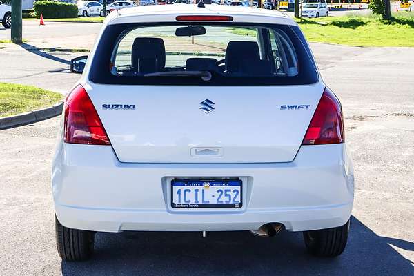 2006 Suzuki Swift RS415