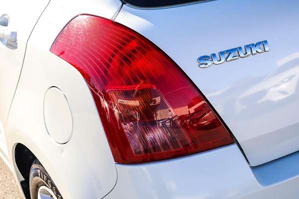 2006 Suzuki Swift RS415