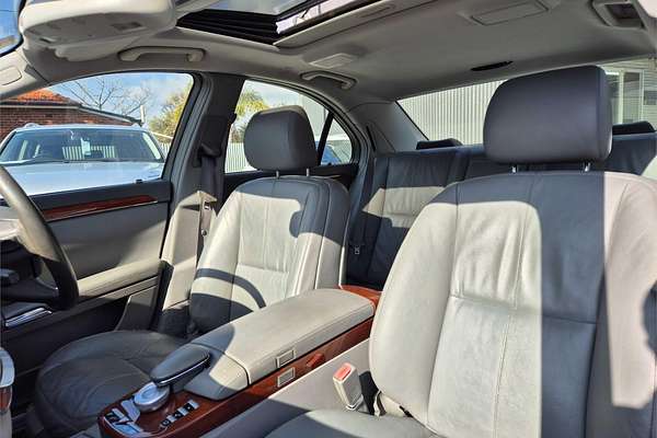 2006 Mercedes-Benz S350  221