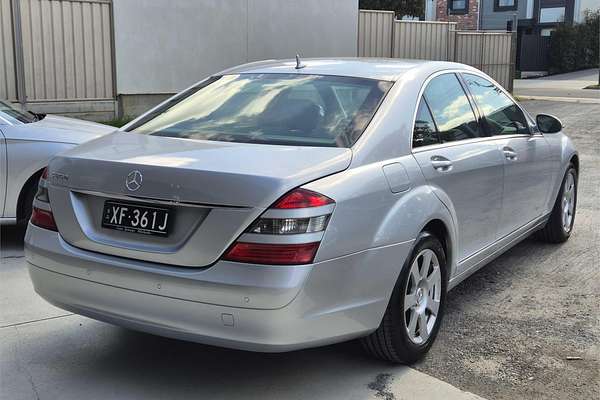 2006 Mercedes-Benz S350  221