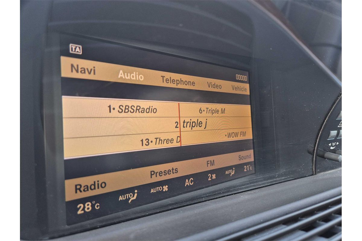 2006 Mercedes-Benz S350  221