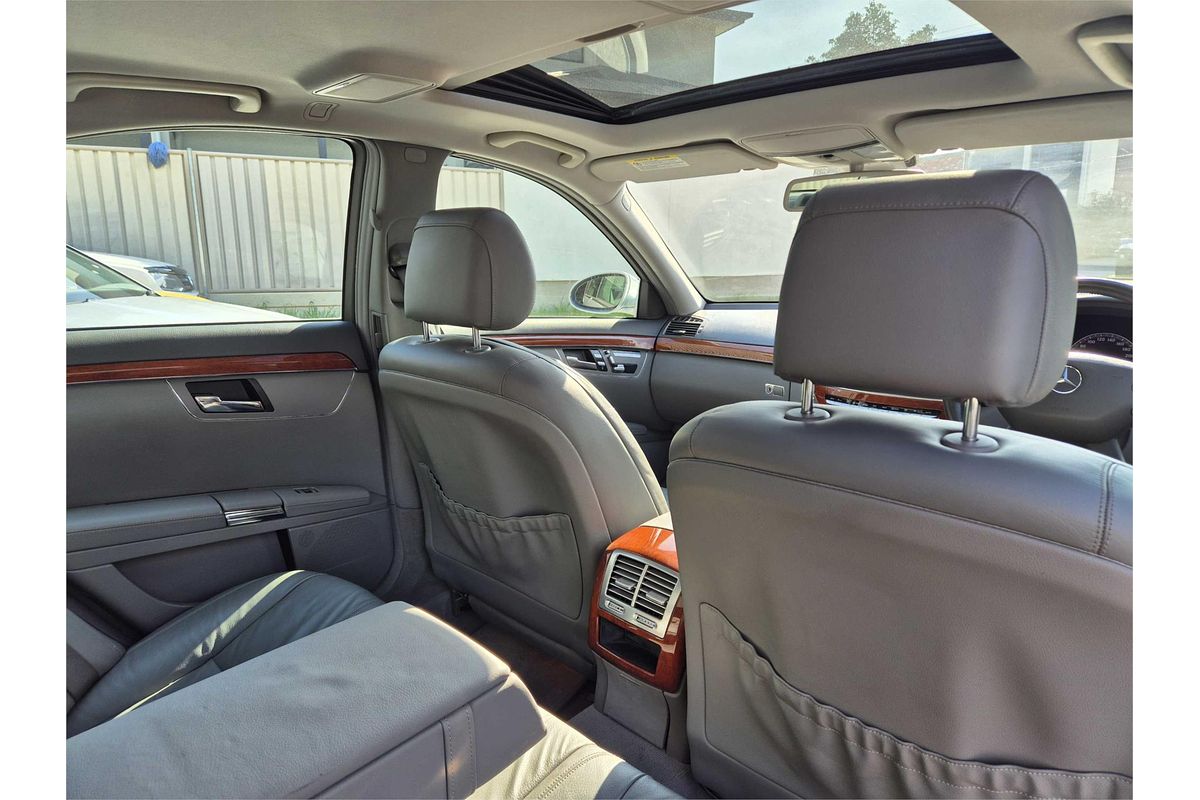 2006 Mercedes-Benz S-Class S350 W221