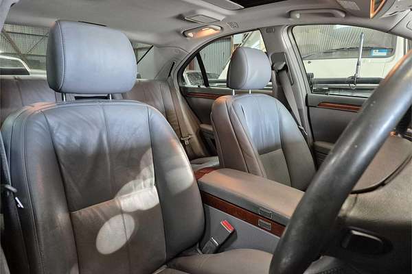 2006 Mercedes-Benz S350  221