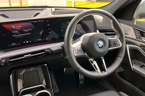 2024 BMW iX2 eDrive20 M Sport U10