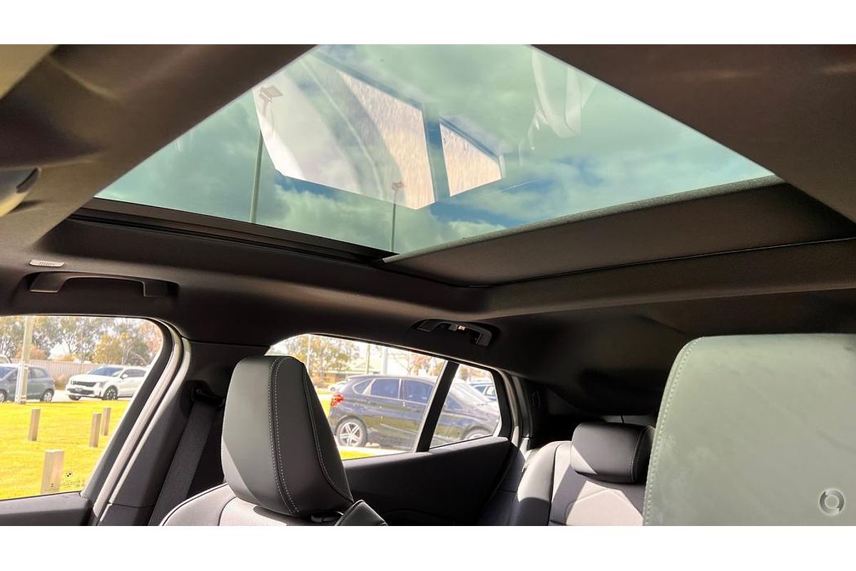 2024 BMW iX2 eDrive20 M Sport U10