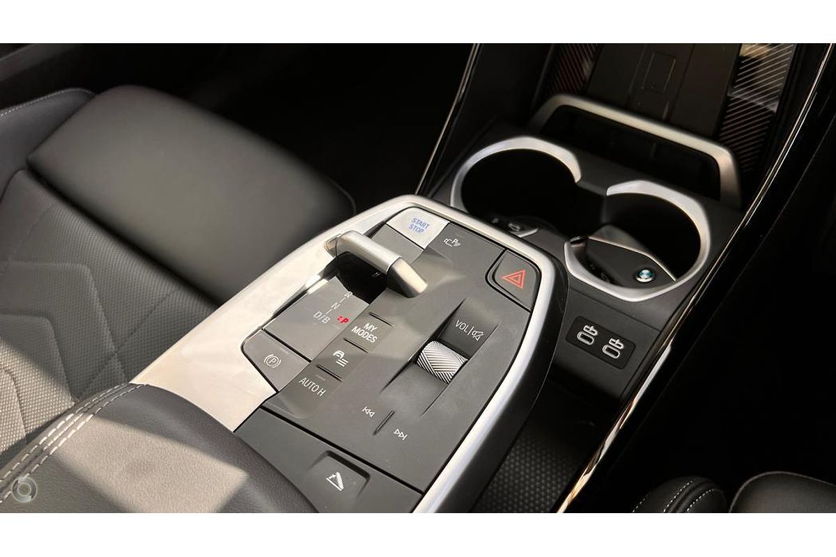 2024 BMW iX2 eDrive20 M Sport U10