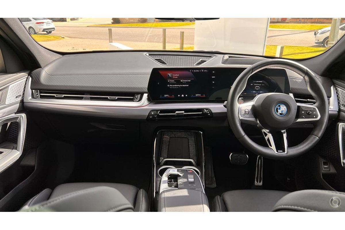 2024 BMW iX2 eDrive20 M Sport U10