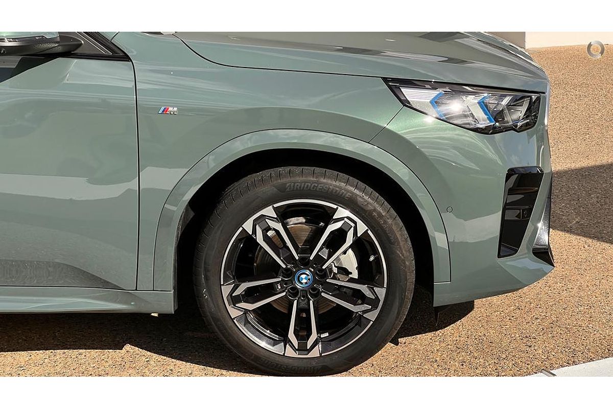 2024 BMW iX2 eDrive20 M Sport U10