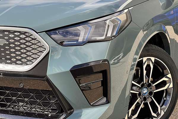 2024 BMW iX2 eDrive20 M Sport U10